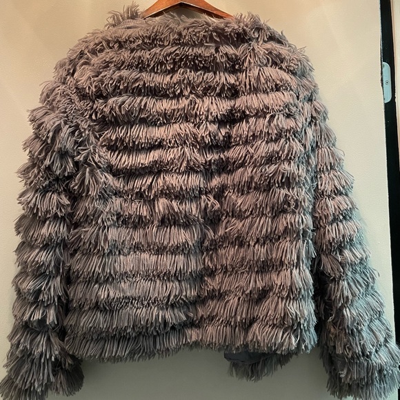 Lightweight Jacket - Picture 2 of 2